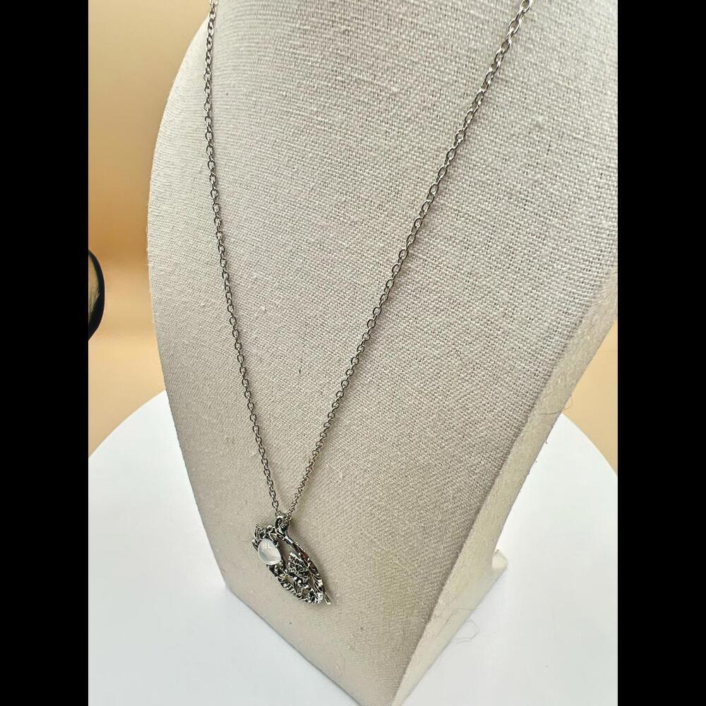 Vintage Pewter Owl Pendant Necklace with Moonstone Accent - Picture 7 of 11